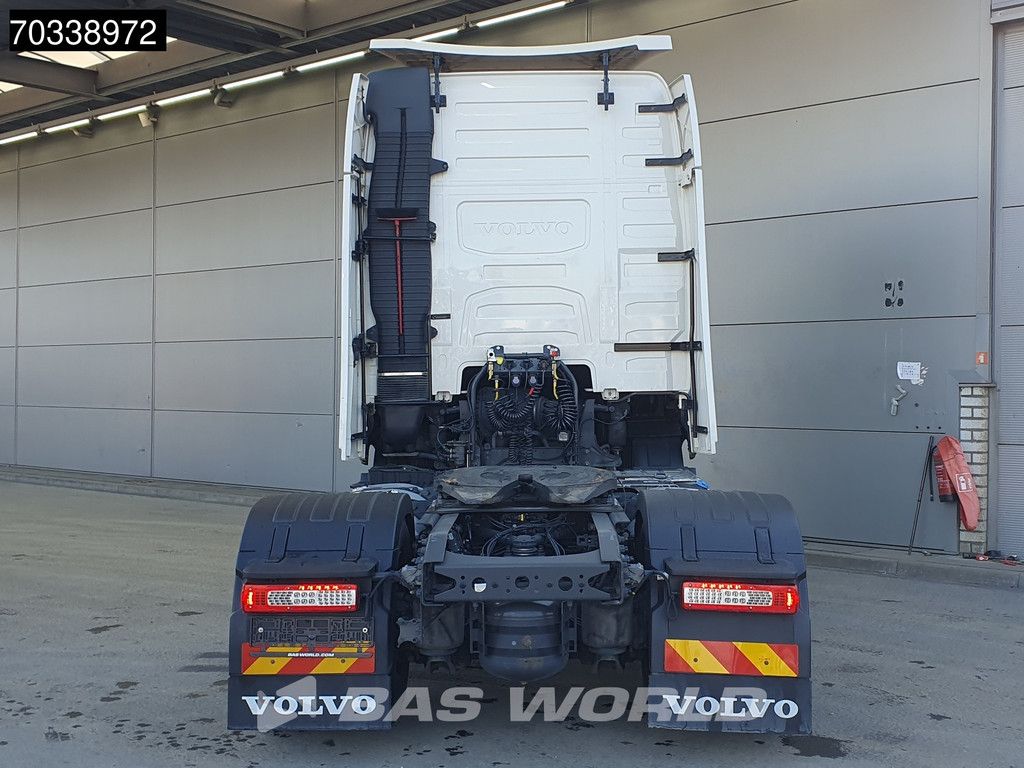 Volvo FH 500 4X2 XL 2x Tanks ACC