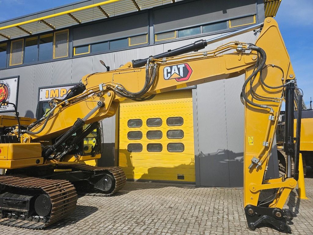Caterpillar 323 WE1661