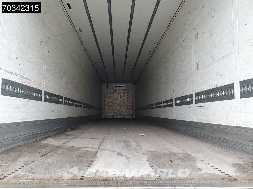 Schmitz SCB*S3B Lift Axle Tailgate 250x270cm