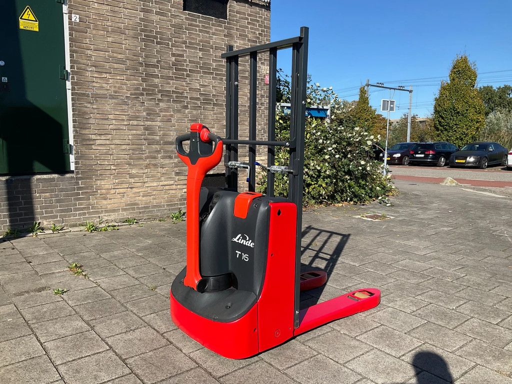 Linde T16 1600KG BREDE PALLETWAGEN / HEFTRUCK