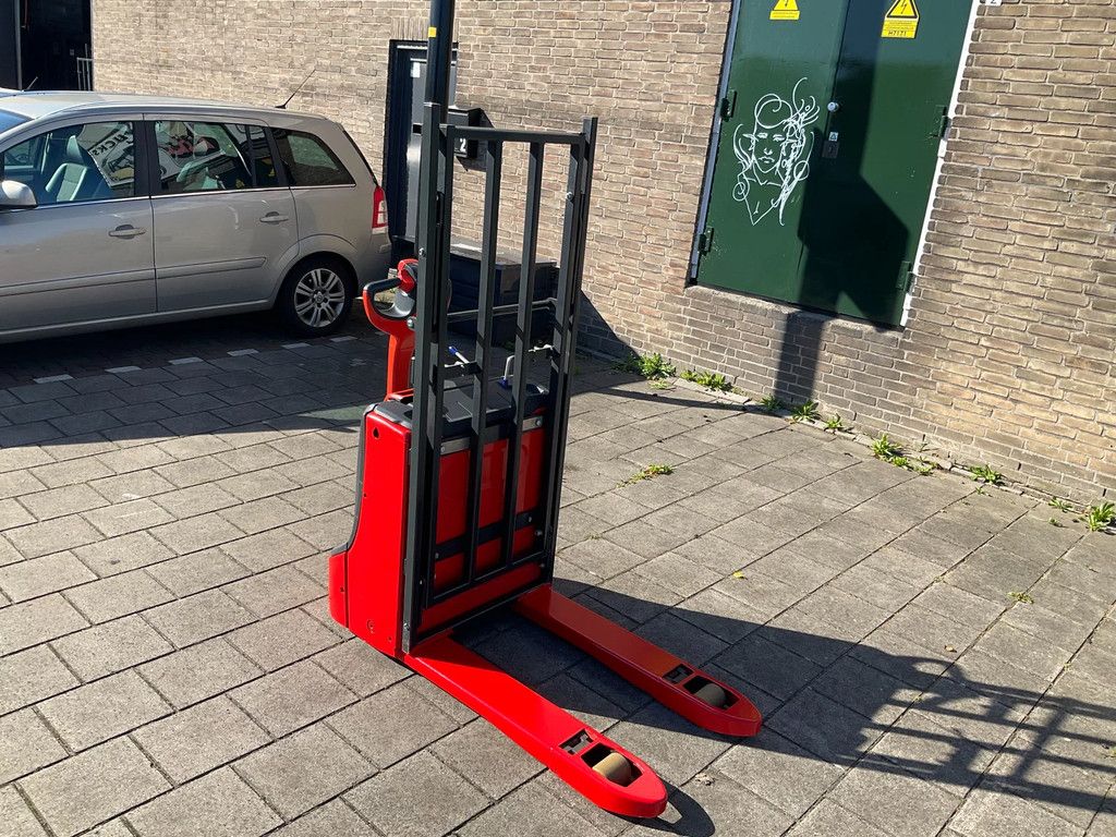 Linde T16 1600KG BREDE PALLETWAGEN / HEFTRUCK