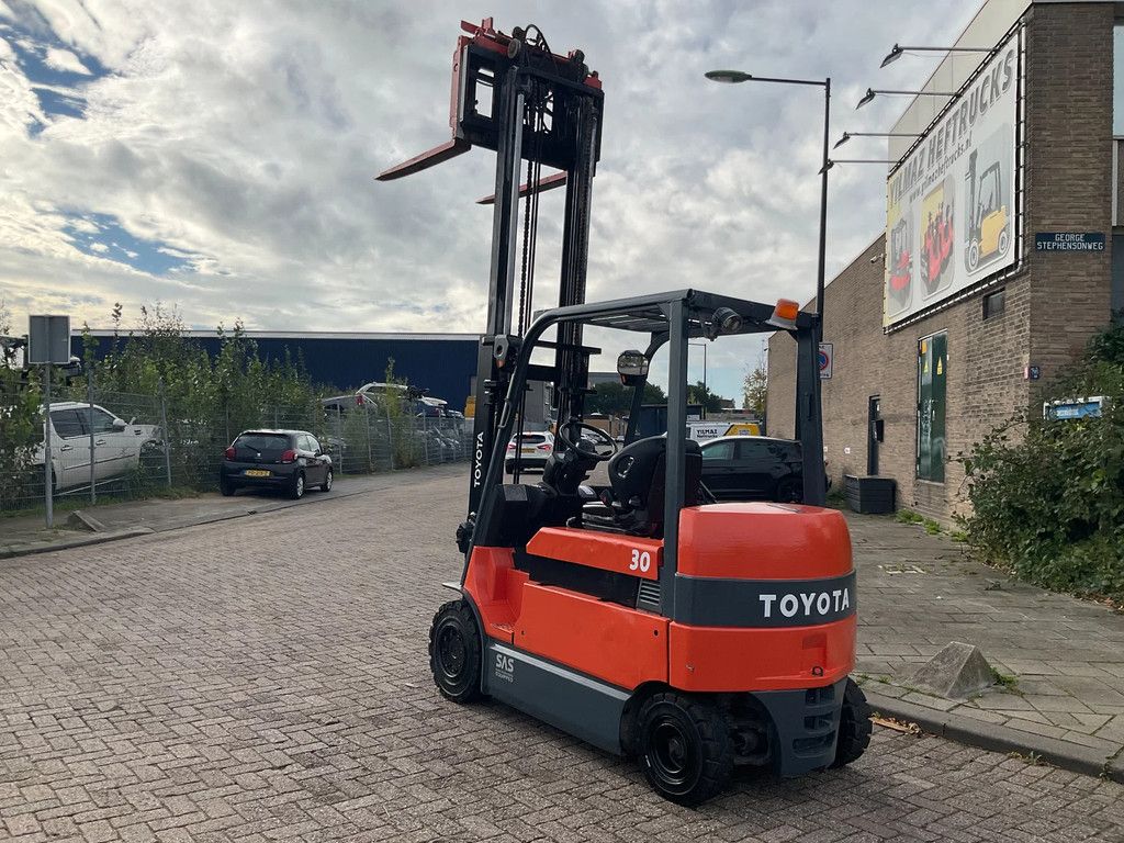 Toyota 7FBMF30 3000KG 3.30METER HEFTRUCK