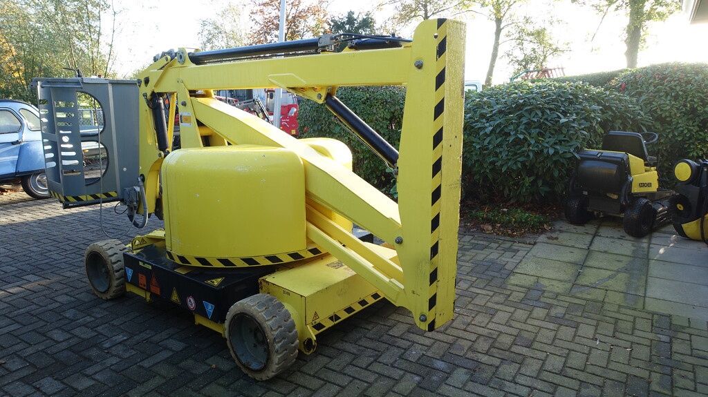 PB Topdino 121 knikarmhoogwerker