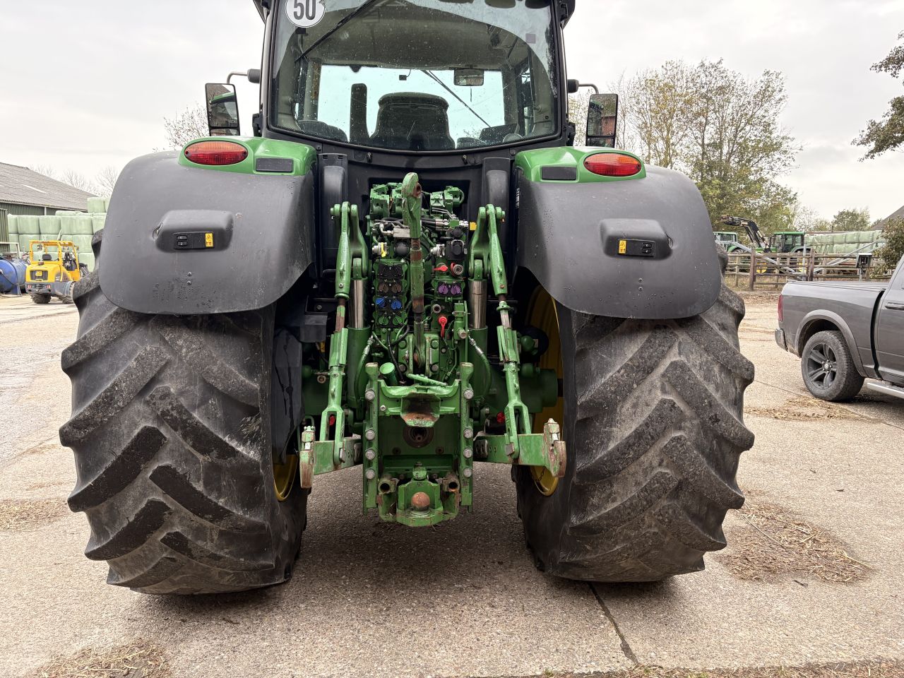 John deere 6215R