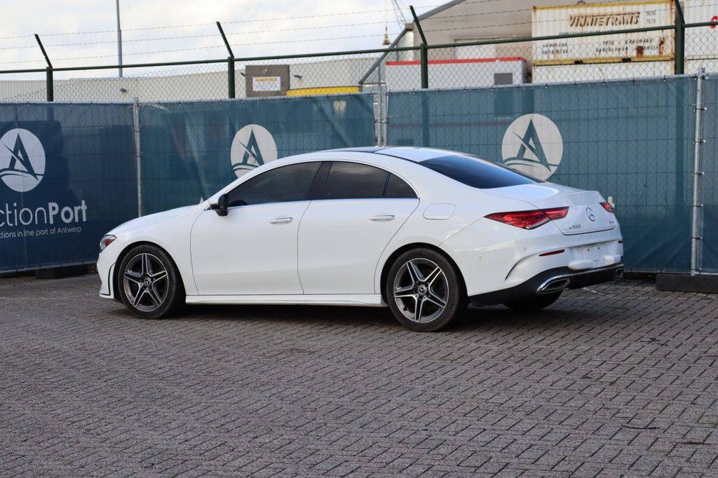 Passenger car Mercedes-Benz CLA 250 4MATIC Petrol 224 hp 2019