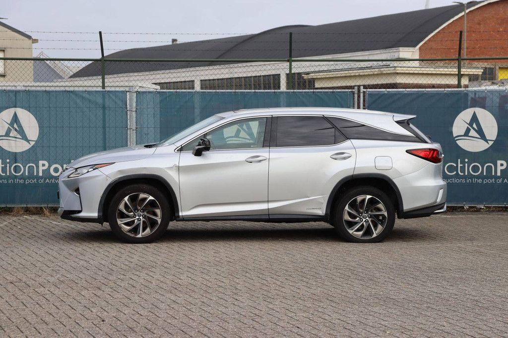 SUV Lexus RX450hL Electric+Petrol 313hp 2019