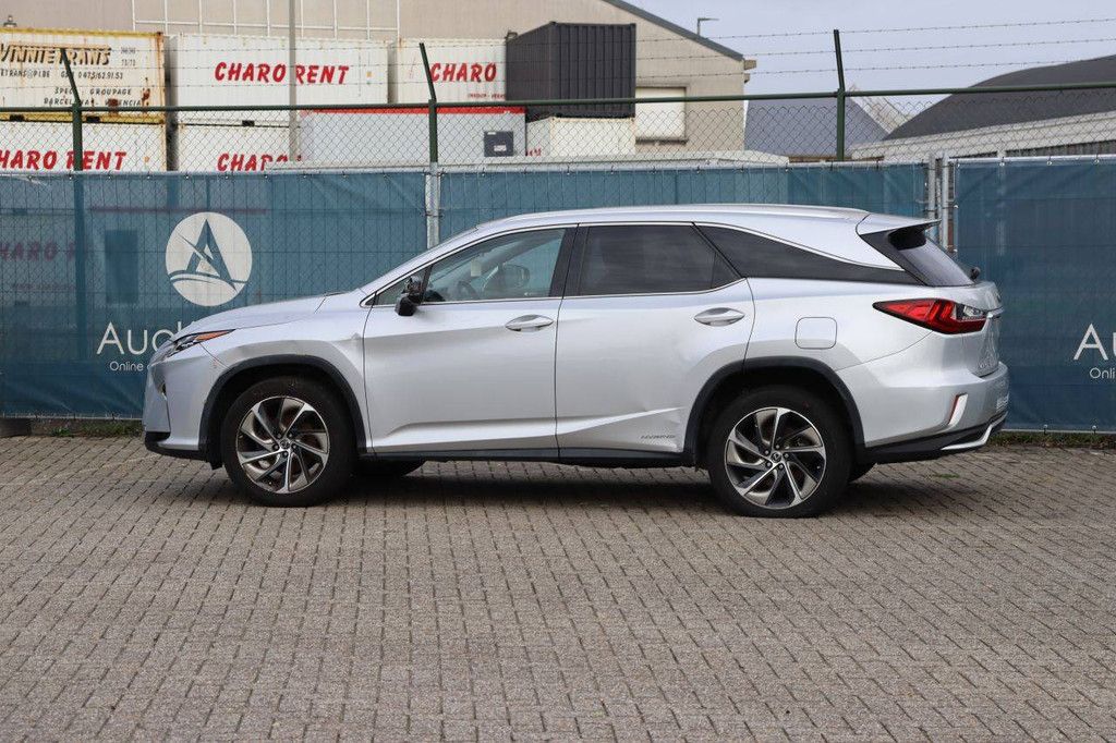 SUV Lexus RX450hL Electric+Petrol 313hp 2019