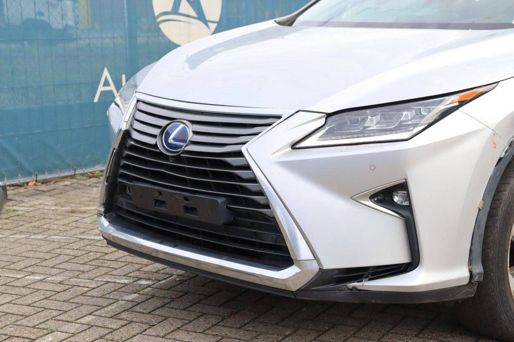SUV Lexus RX450hL Electric+Petrol 313hp 2019
