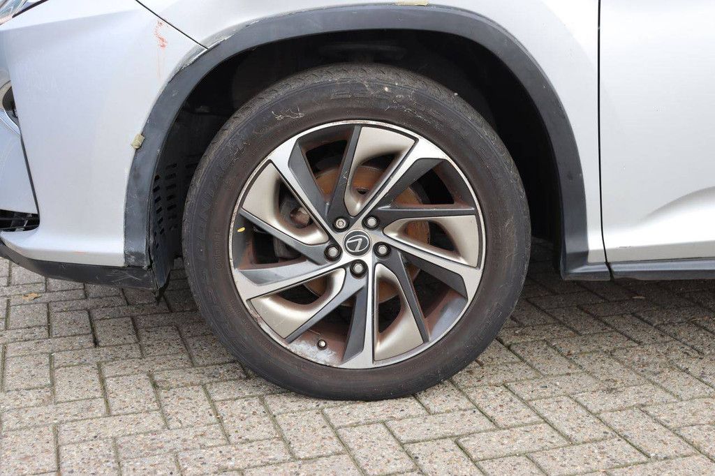SUV Lexus RX450hL Electric+Petrol 313hp 2019