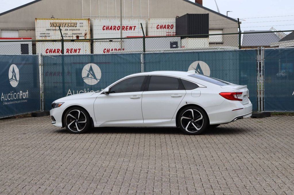 Passenger car Honda Accord 2.0T Sport Petrol 255hp 2019
