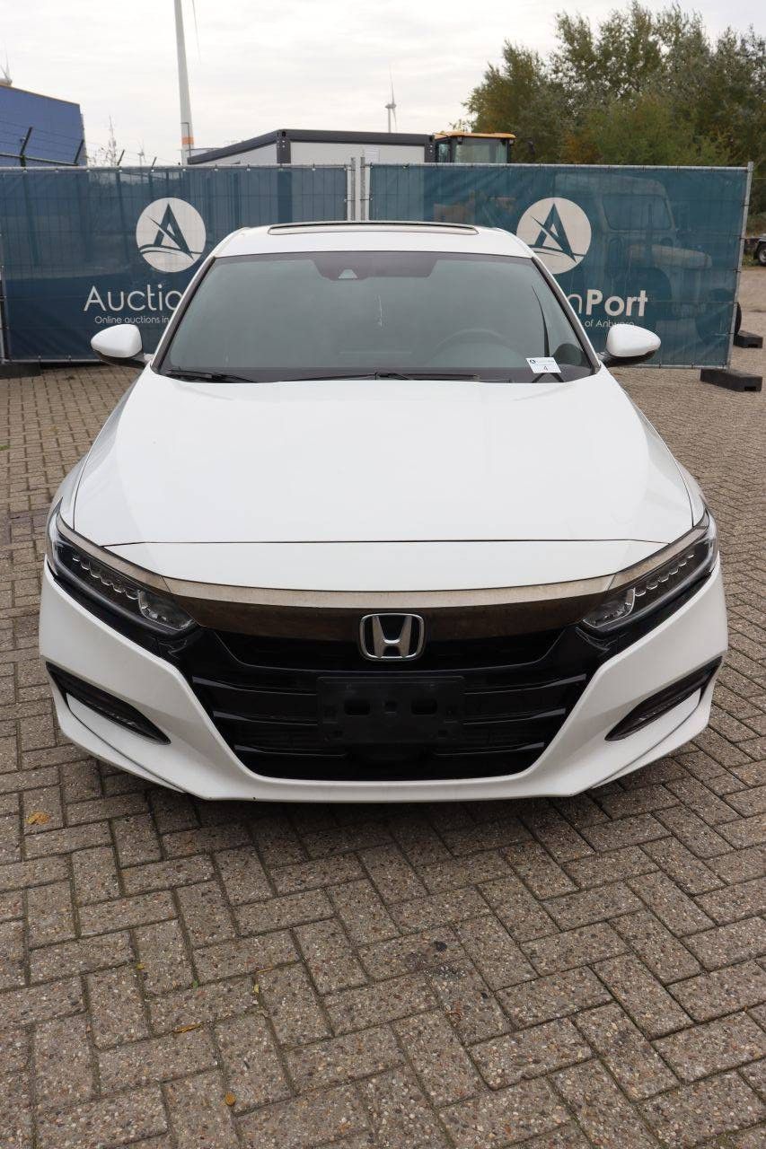 Passenger car Honda Accord 2.0T Sport Petrol 255hp 2019