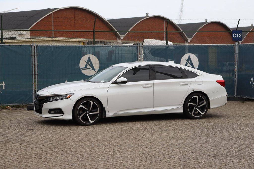 Passenger car Honda Accord 2.0T Sport Petrol 255hp 2019