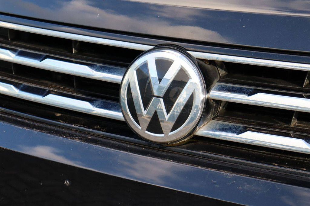 SUV Volkswagen Tiguan Benzin 186 PS 2021