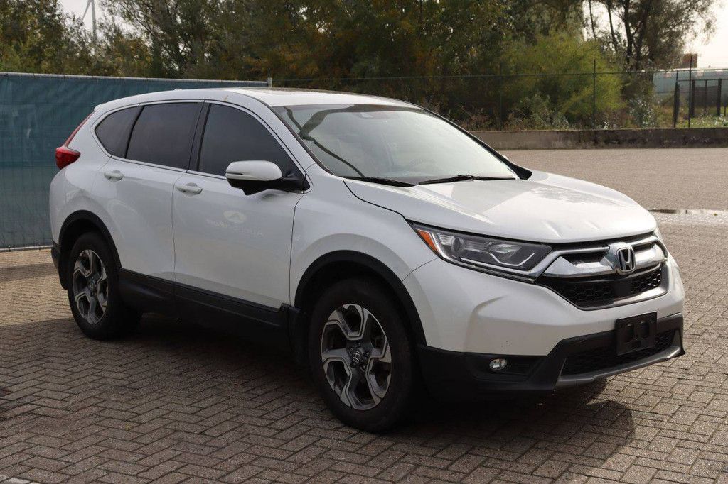 SUV Honda CR-V Petrol 193hp 2019