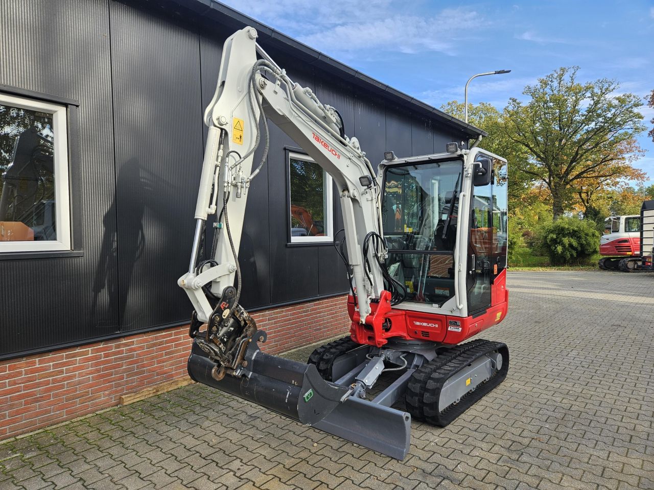 Takeuchi TB230