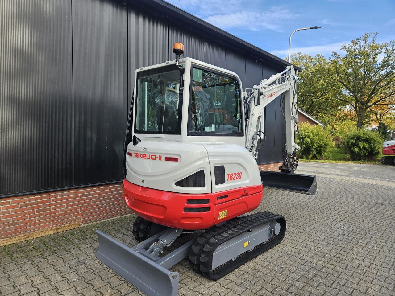 Takeuchi TB230