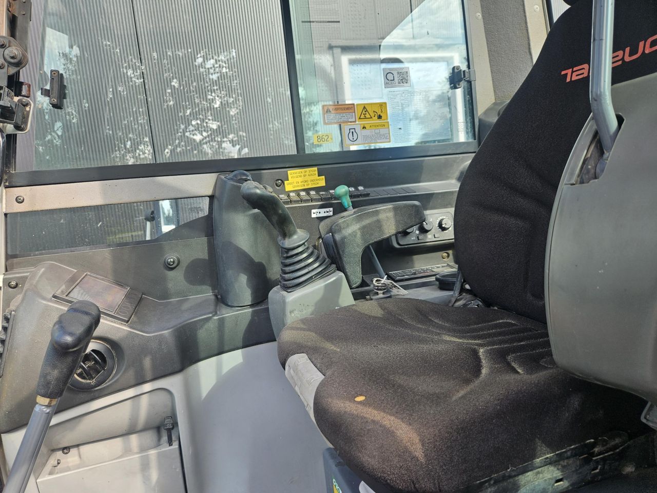 Takeuchi TB290-2