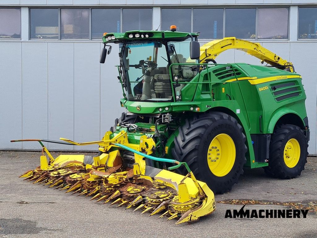 John Deere 8400i