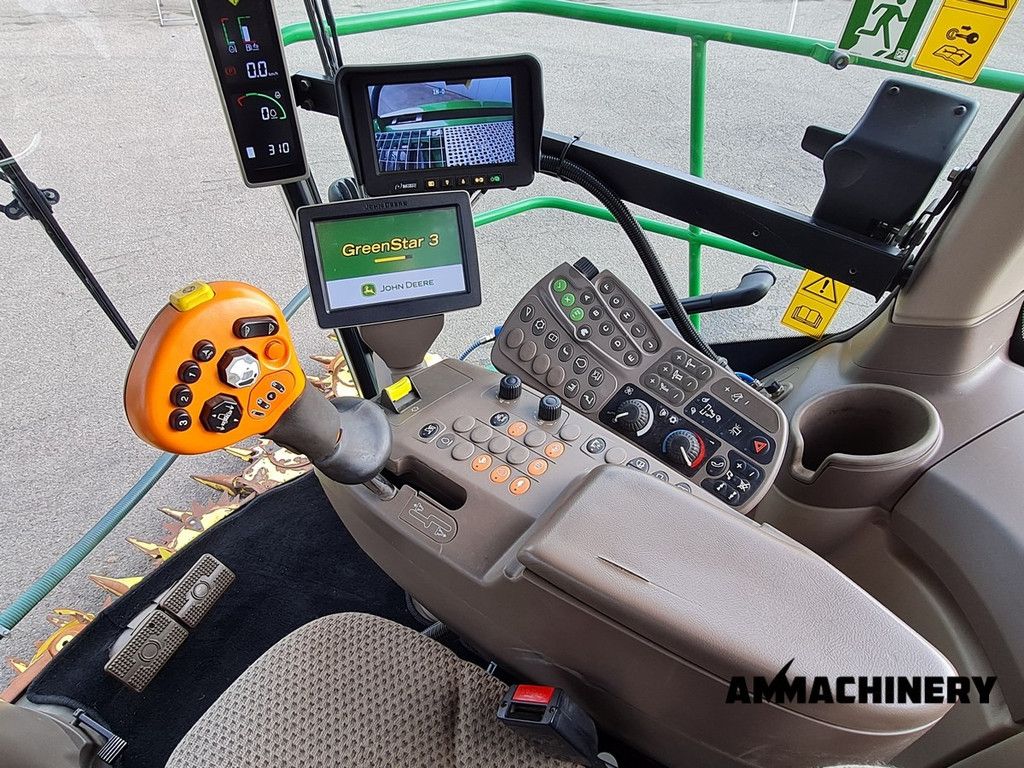 John Deere 8400i