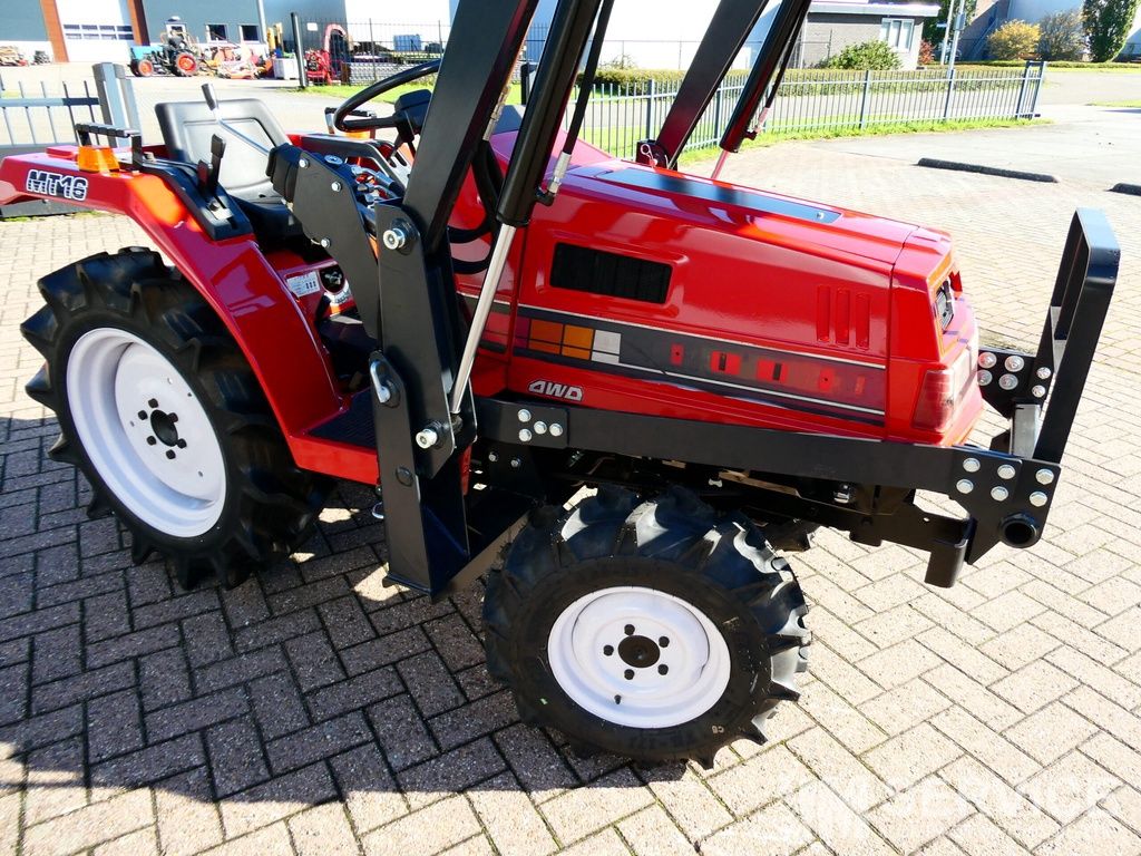 Mitsubishi MT16 4wd