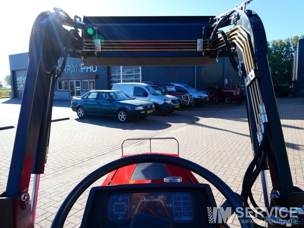 Mitsubishi MT16 4wd