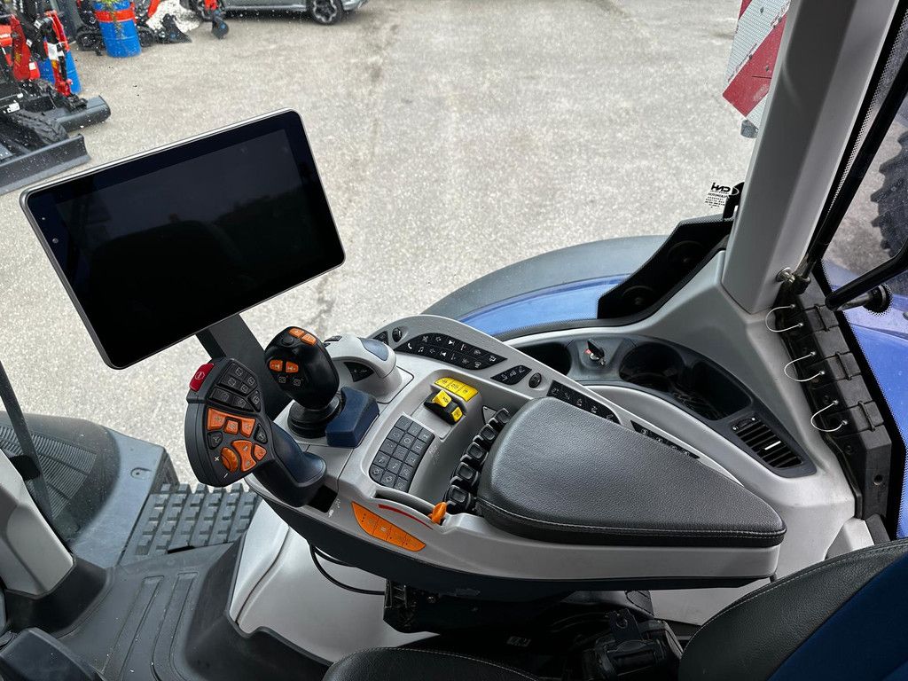 NEW HOLLAND T7.315 PLMI