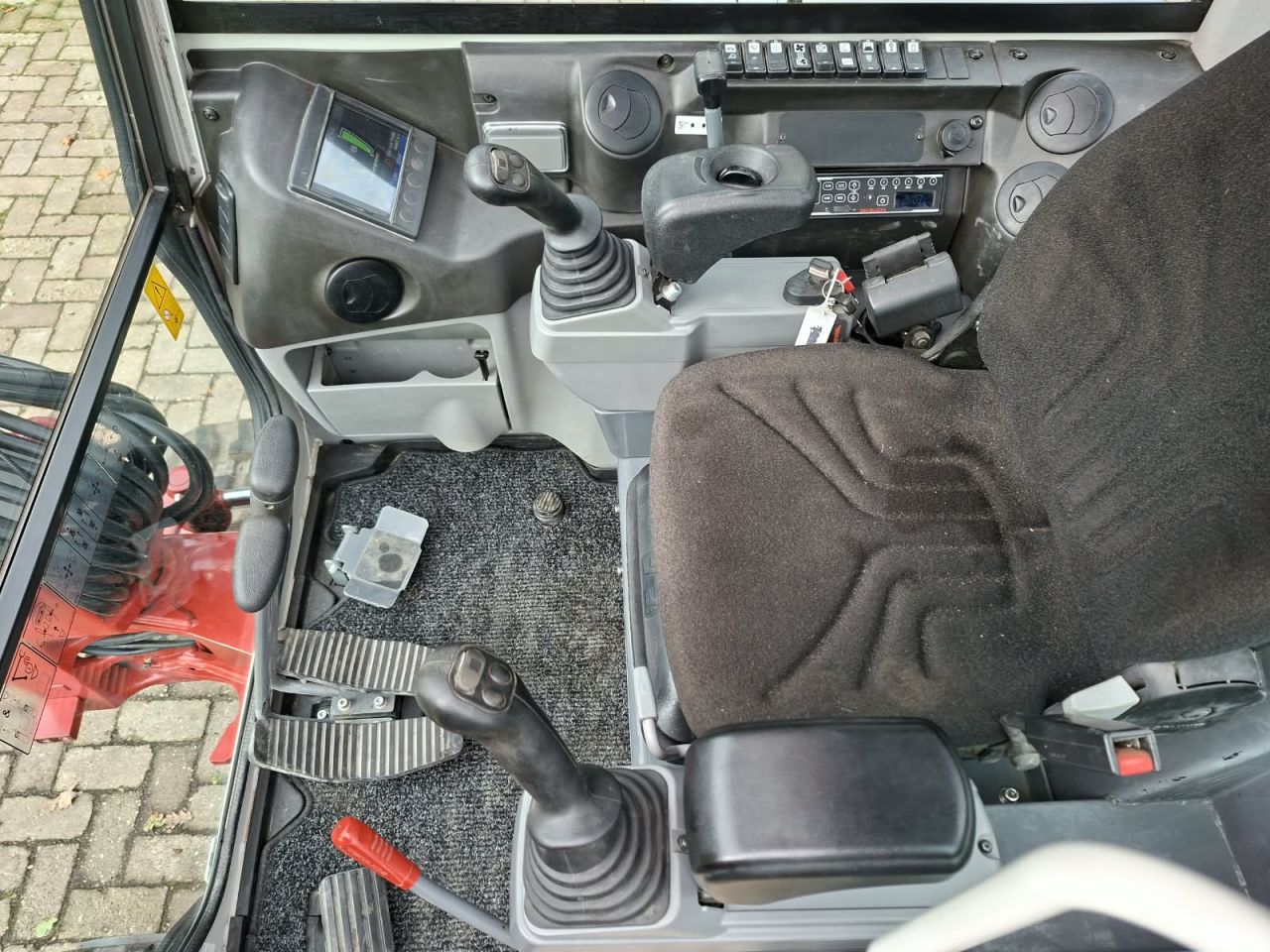 Takeuchi TB230 | bj 2024 | 968 uur | 3 bakken