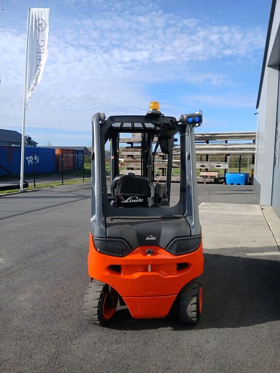 Linde E25-01