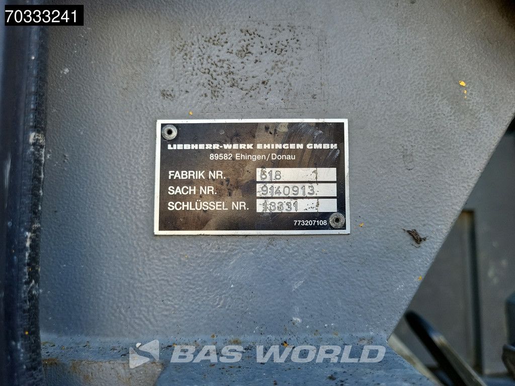 Liebherr LTM1030-2