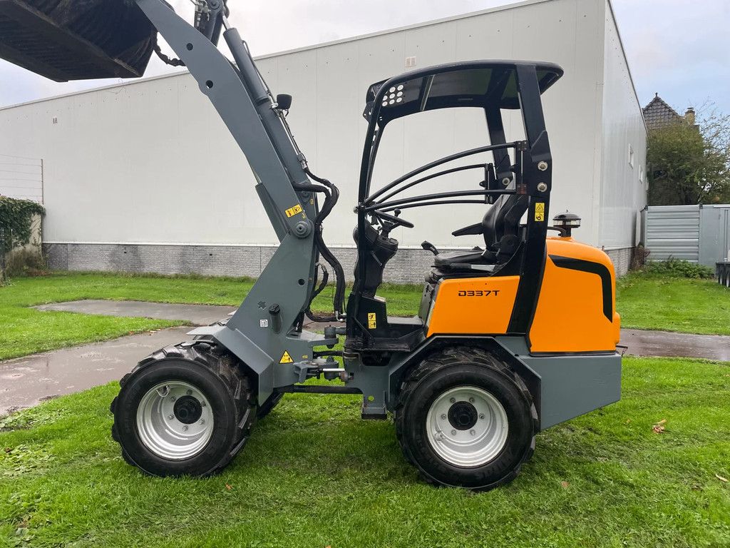 Giant 337T kniklader 33pk! Met kenteken