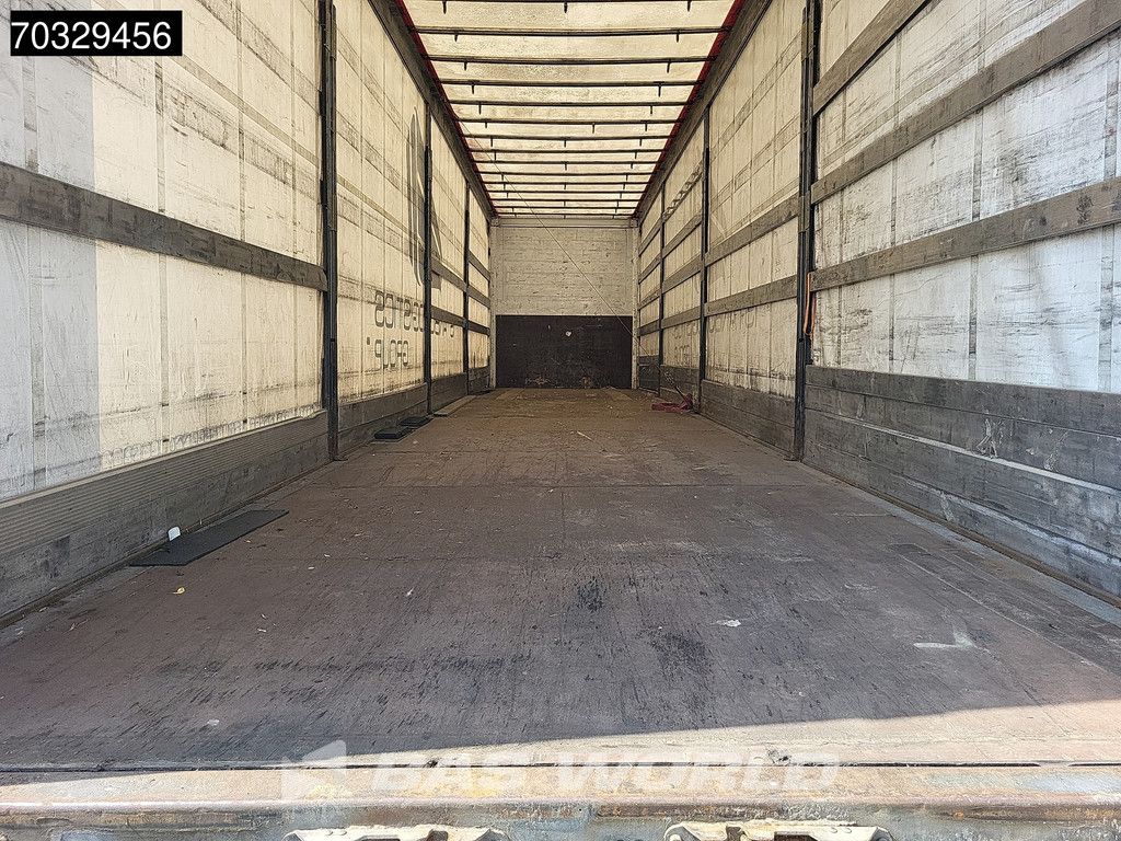 Schmitz S3 3 axles SAF Sliding Roof