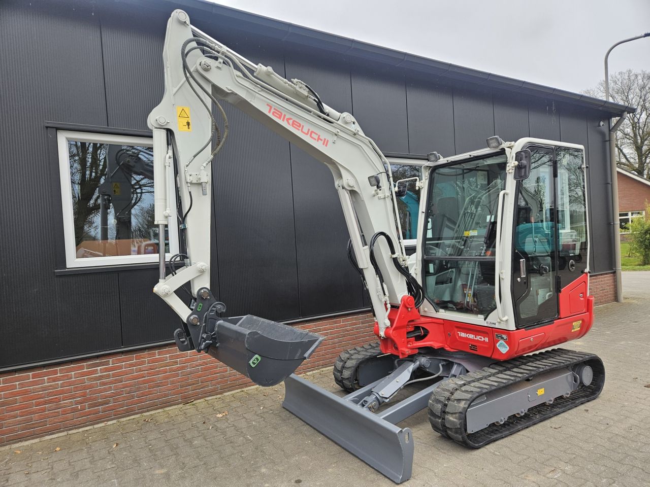 Takeuchi TB240 stage V - 2021 - 2950 uur
