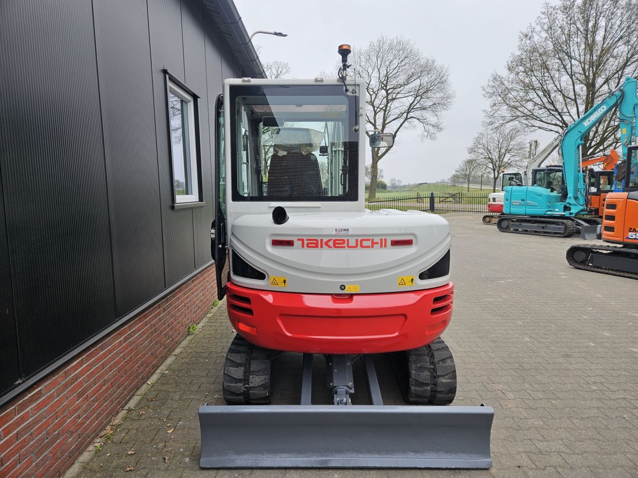 Takeuchi TB240 stage V - 2021 - 2950 uur