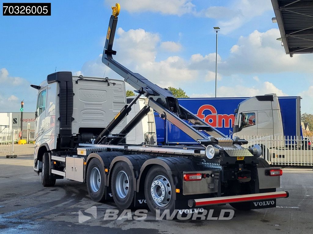 Volvo FH Aero 540 8X4 NEW! HYVA 30-62 S Heavy Durt Containersystem Lift+steering axle VEB+ Euro 6