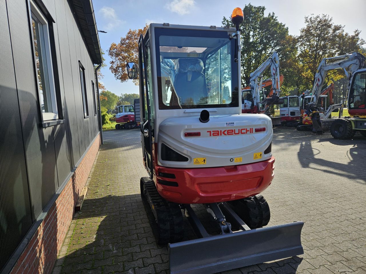 Takeuchi TB230