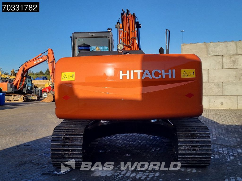 Hitachi ZX220 LC-5G