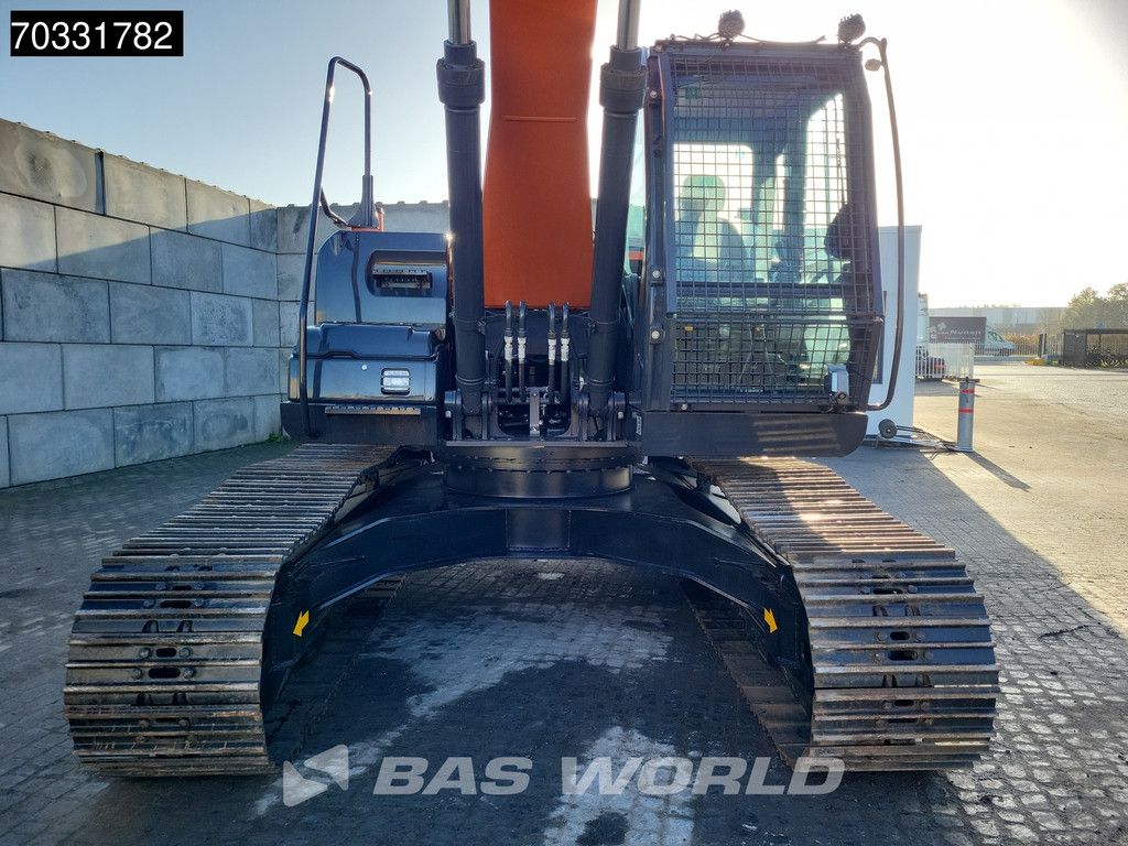 Hitachi ZX220 LC-5G
