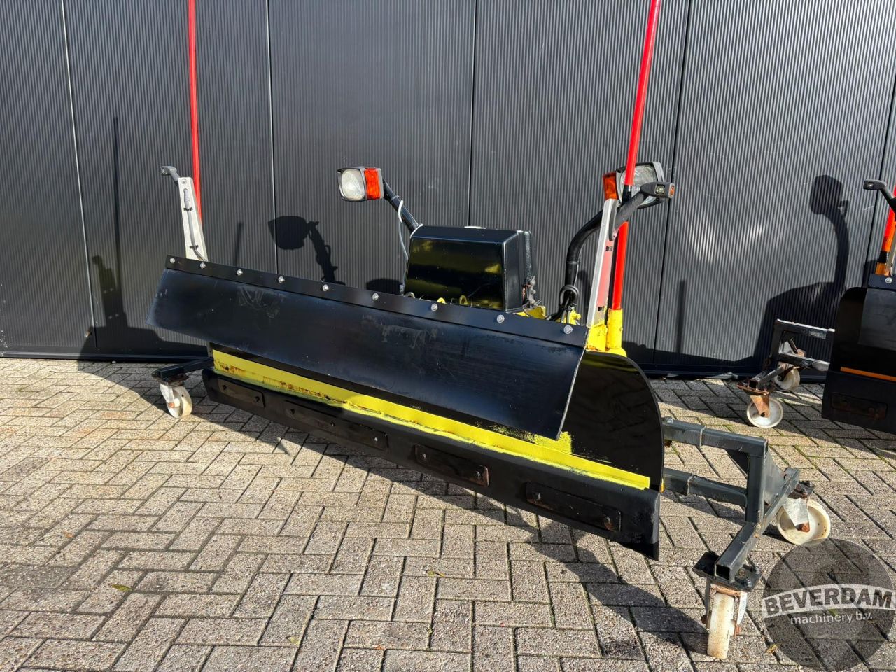 Schuitemaker sneeuwschuiven LMT 20.50