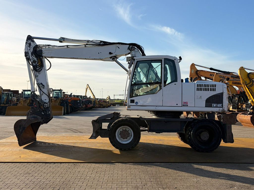 Volvo EW160