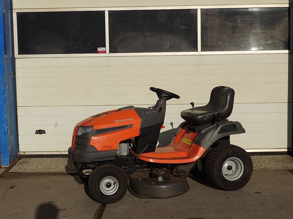 Husqvarna Zitmaaier LTH 151