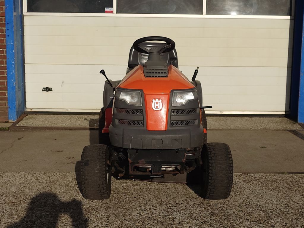 Husqvarna Zitmaaier LTH 151
