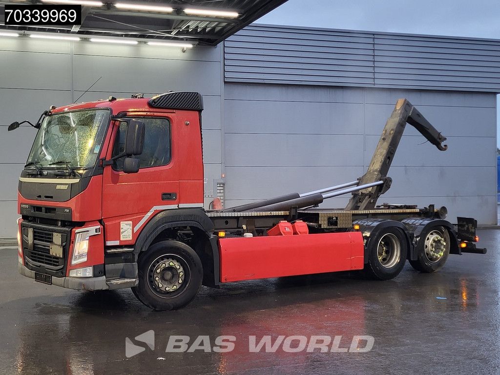 Volvo FM 370 6X2 20 tons containersystem Lift-Axle Automatic Euro 6
