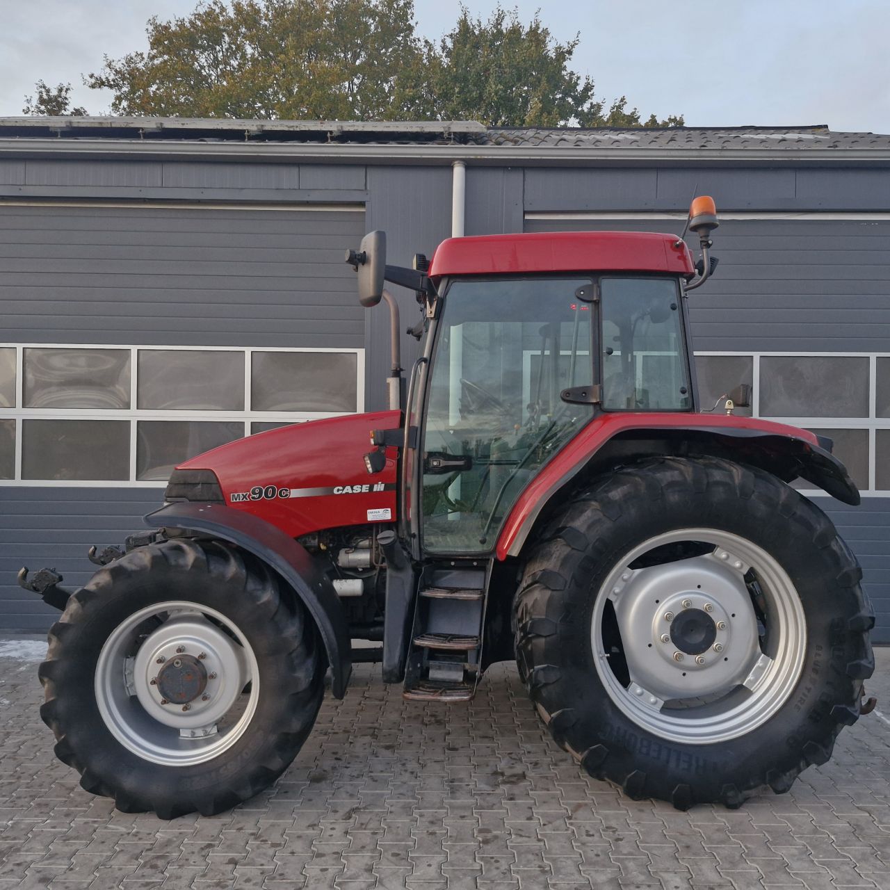 Case mx 90 C tractor
