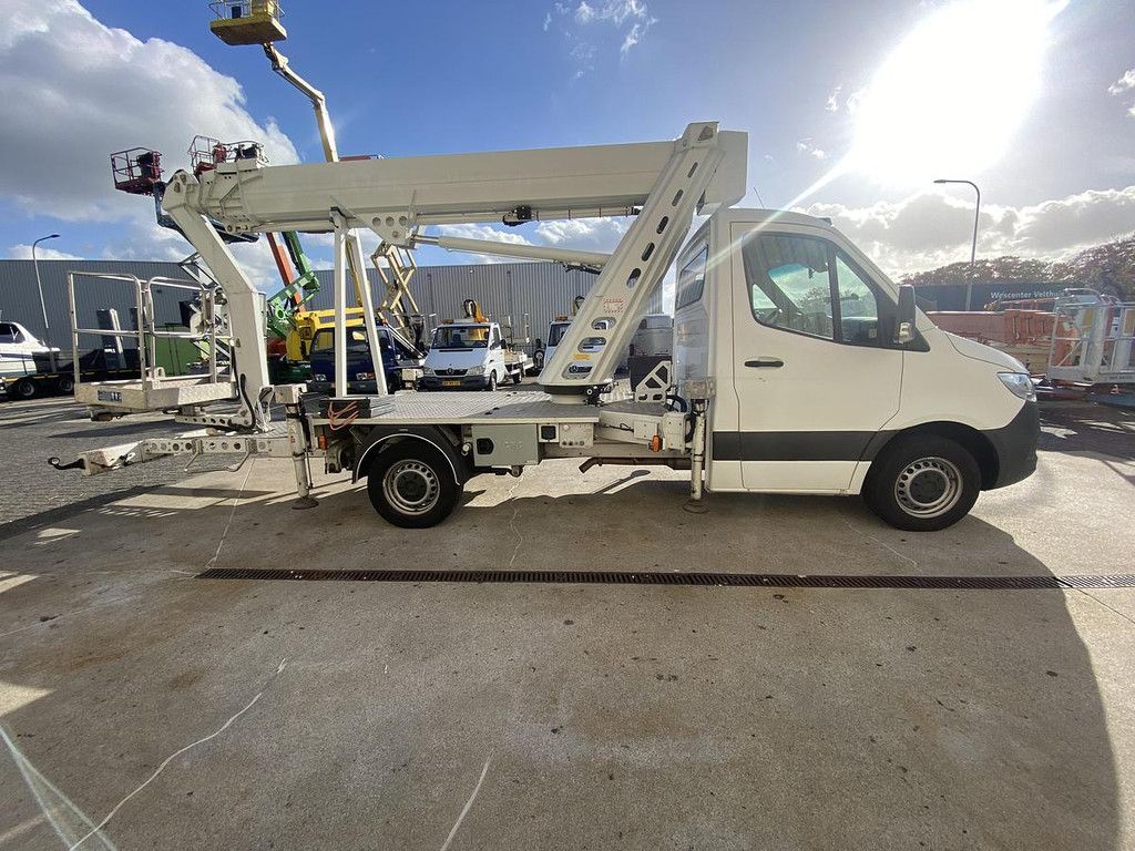 2022 CMC PLJ22, Auto hoogwerker