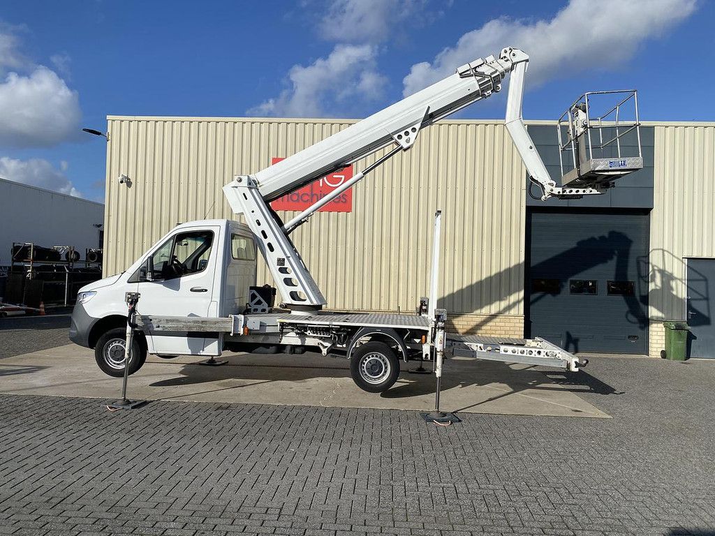 2022 CMC PLJ22, Auto hoogwerker