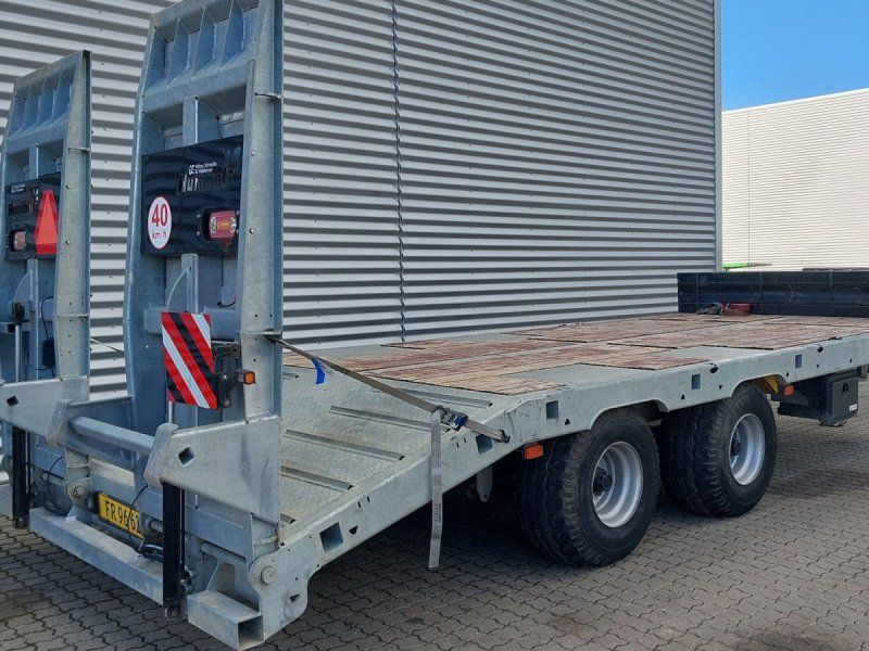 Hummel LWB44120
