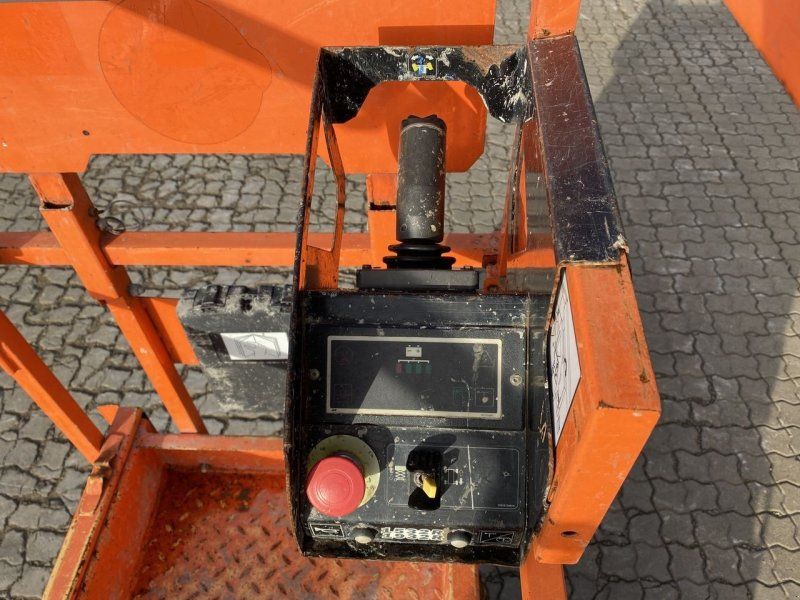 JLG 1932R