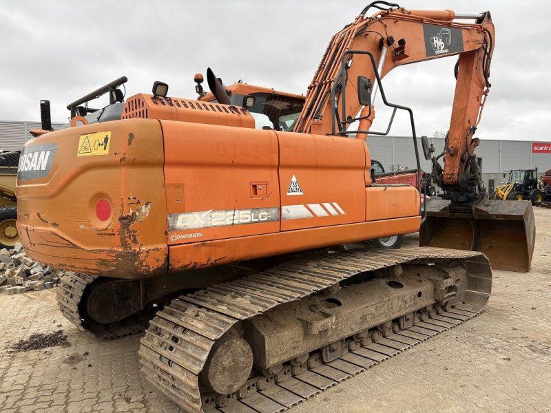 Doosan DX225LC-3