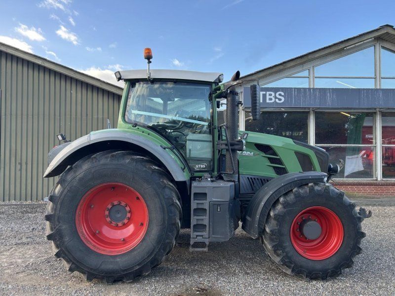 Fendt 824 VARIO SCR
