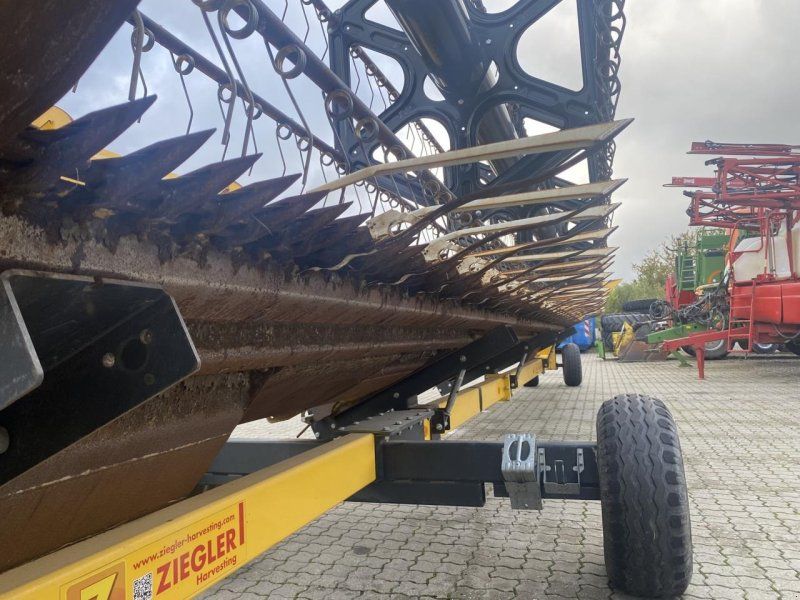 New Holland 30 FOD VARIFEED